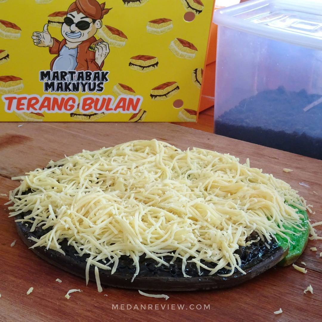 Martabak Maknyus Buka Outlet Pertama di Kompleks Multatuli (#1)